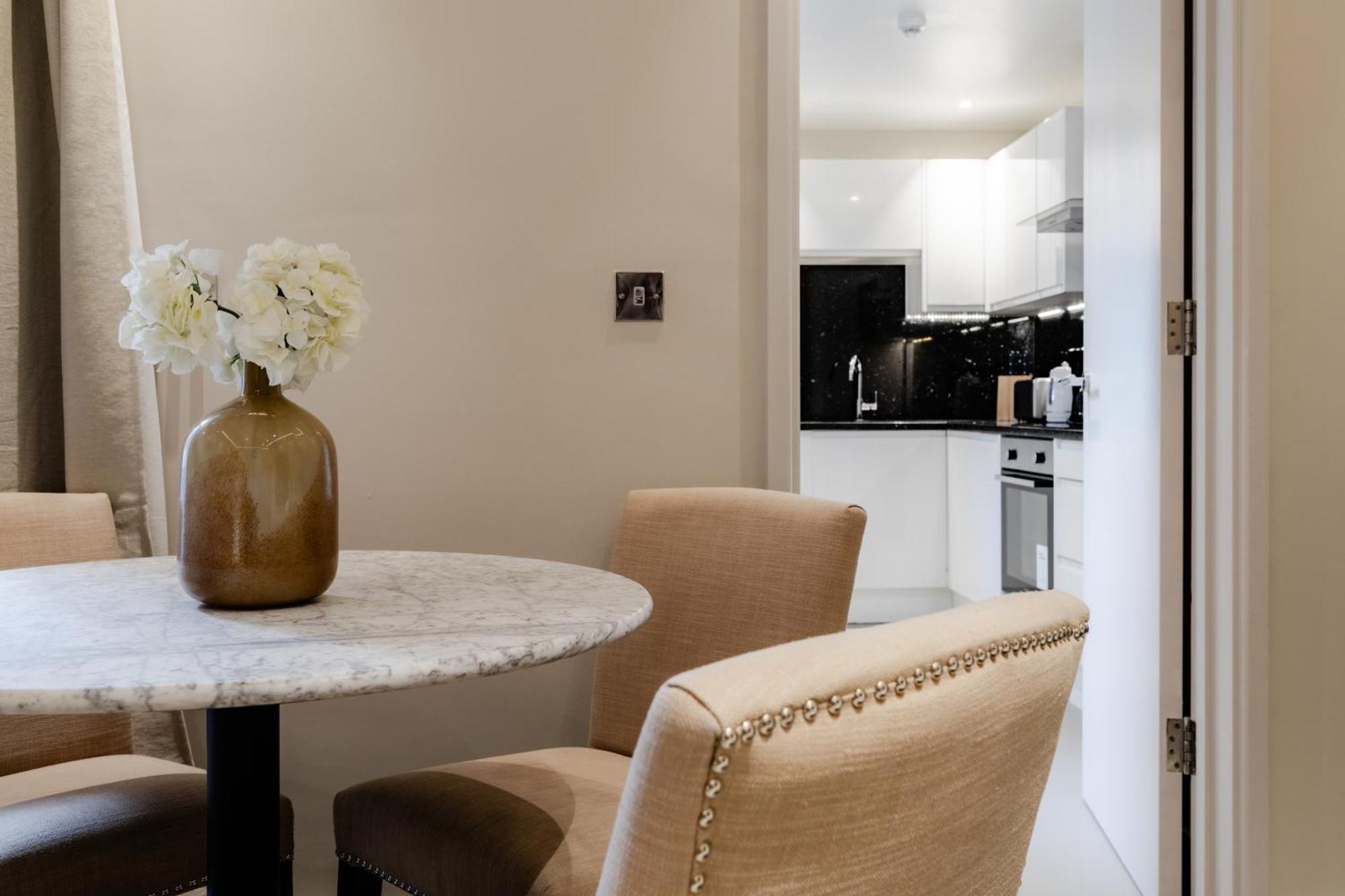 High Street Kensington Apartment London